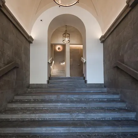 - Palazzo Signoria Luxury 8 Флоренция
