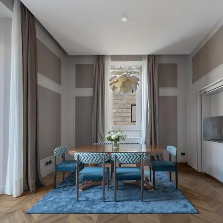 - Palazzo Signoria Luxury 8 Апартаменты *